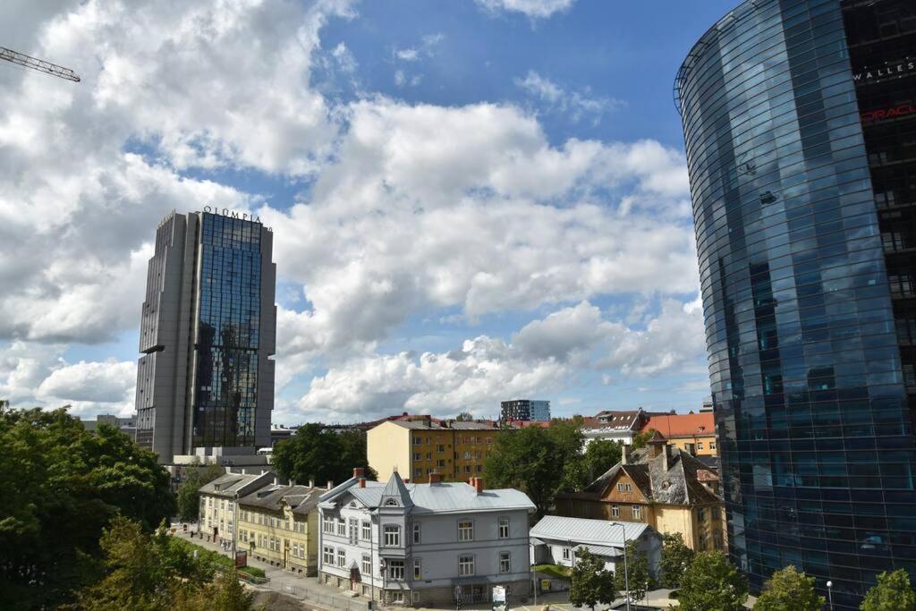 Kahe Magamistoaga Ja Suure Elutoaga 3-Toaline Korter Vaatega Tallinna Aerikeskusele Εξωτερικό φωτογραφία